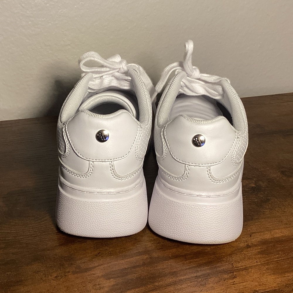 Women’s l Nine West White Platform Sneakers Size 7M - Picture 4 of 9